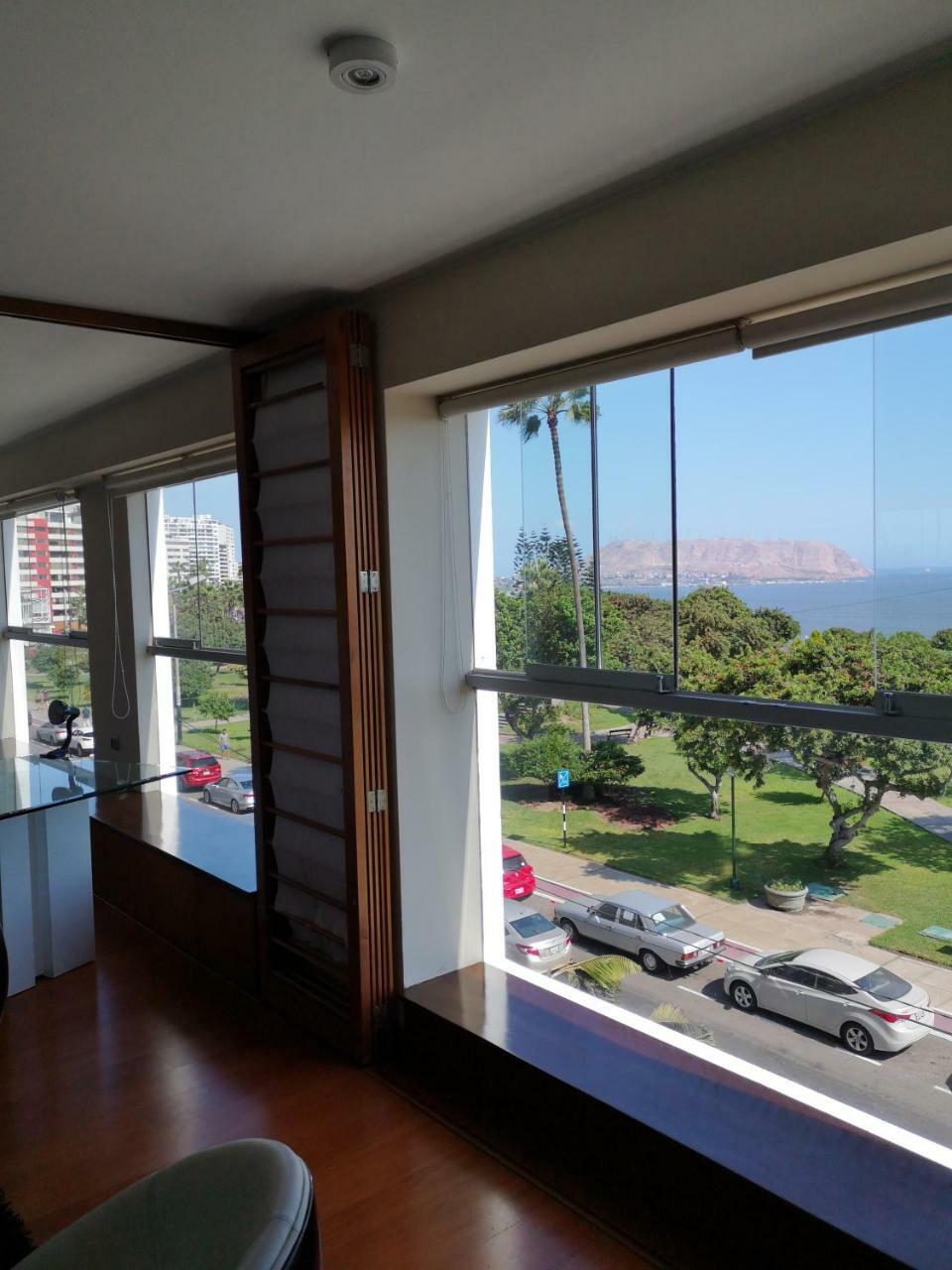 Miraflores Frente Al Mar Lima Exterior photo
